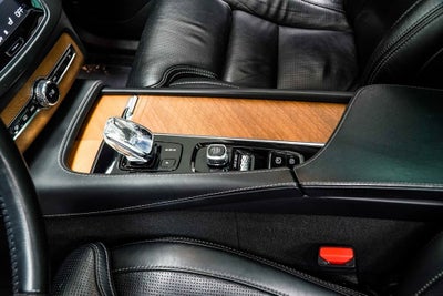 2020 Volvo XC90 Hybrid T8 Inscription