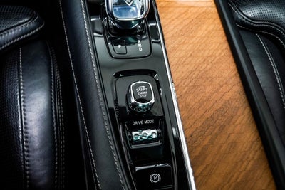 2020 Volvo XC90 Hybrid T8 Inscription