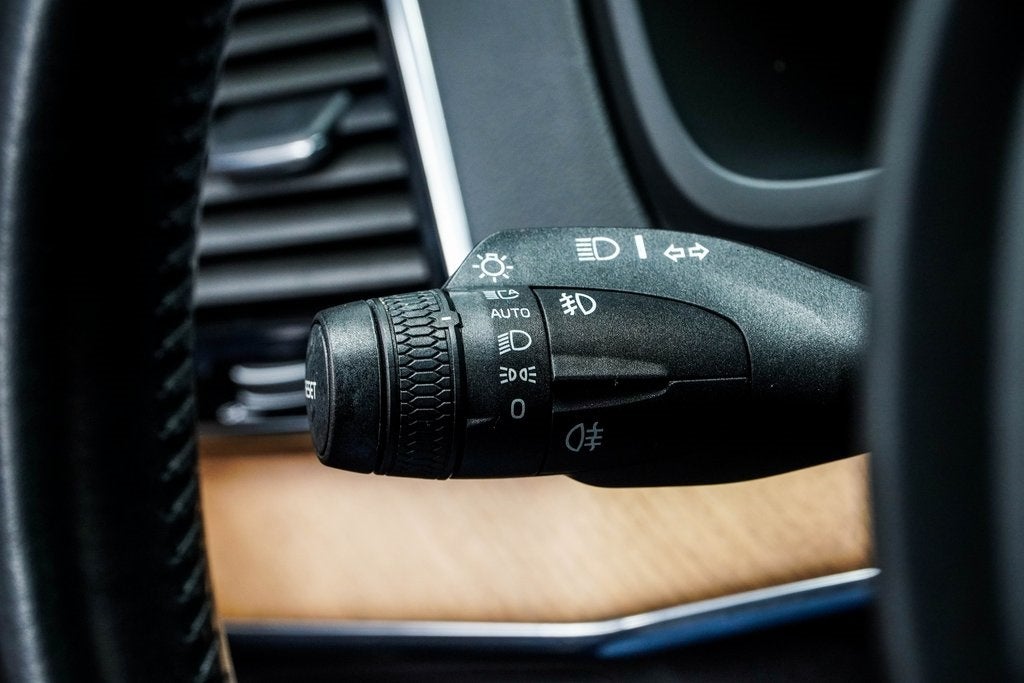 2020 Volvo XC90 Hybrid T8 Inscription