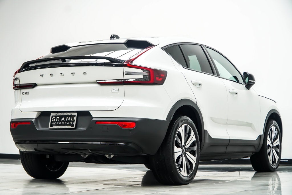 2023 Volvo C40 Recharge Pure Electric Twin Core