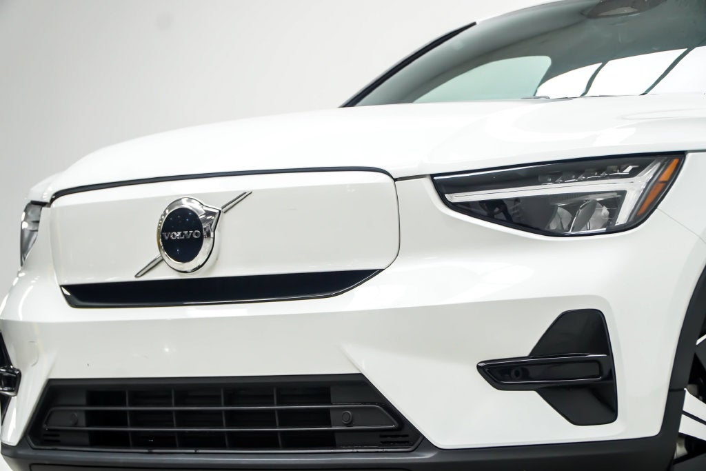 2023 Volvo C40 Recharge Pure Electric Twin Core