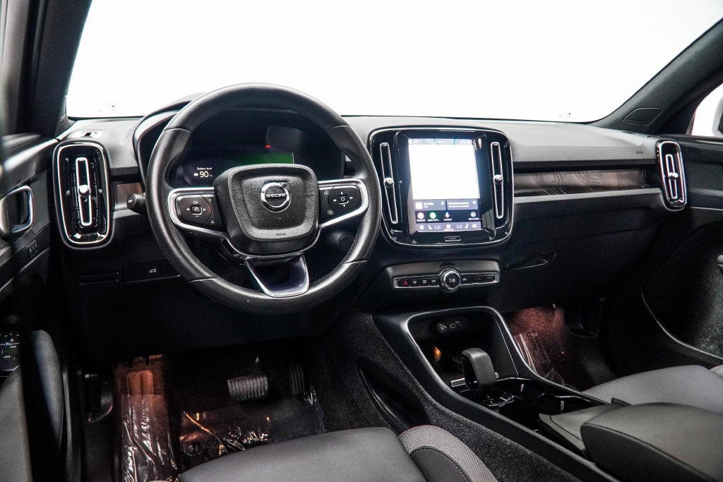 2023 Volvo C40 Recharge Pure Electric Twin Core