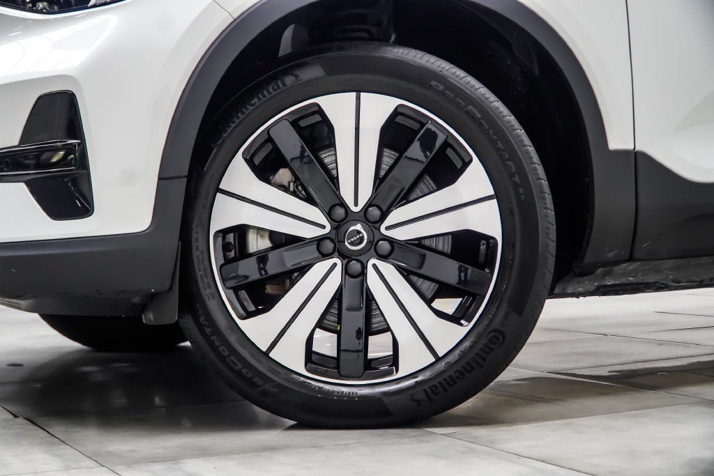 2023 Volvo C40 Recharge Pure Electric Twin Core