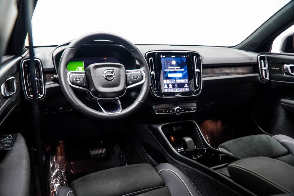 2023 Volvo C40 Recharge Pure Electric Ultimate