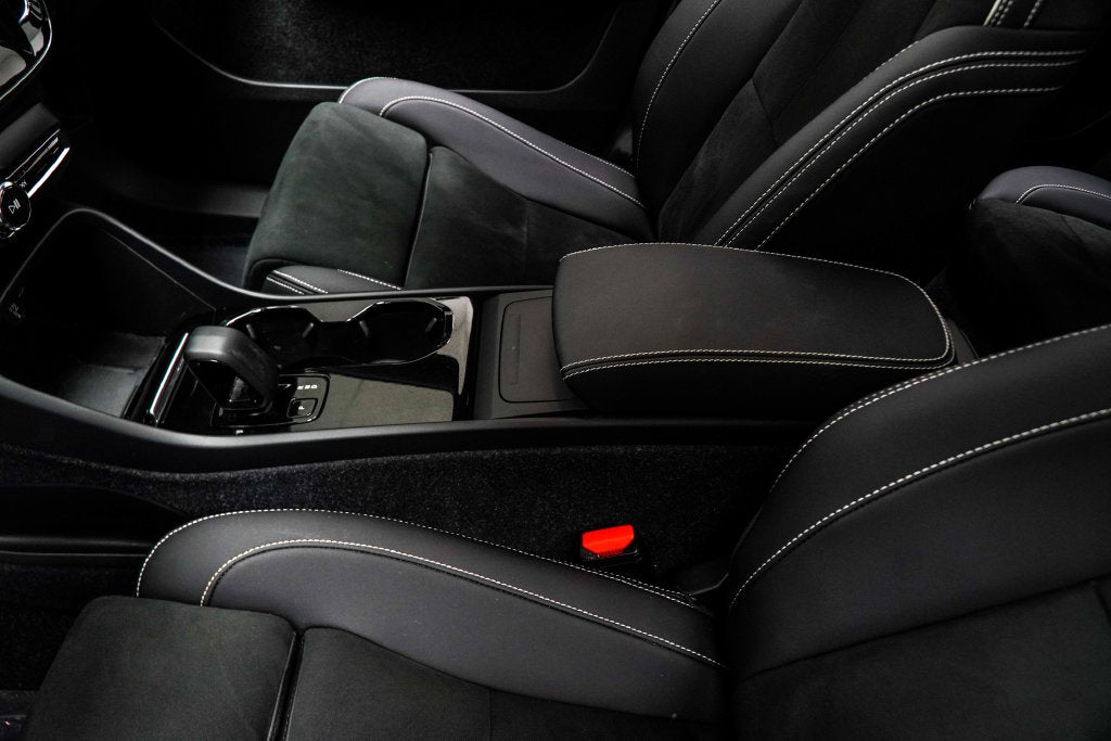 2023 Volvo C40 Recharge Pure Electric Ultimate