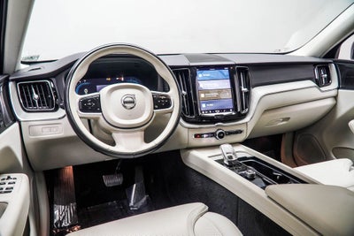 2023 Volvo XC60 Recharge Plug-In Hybrid Ultimate