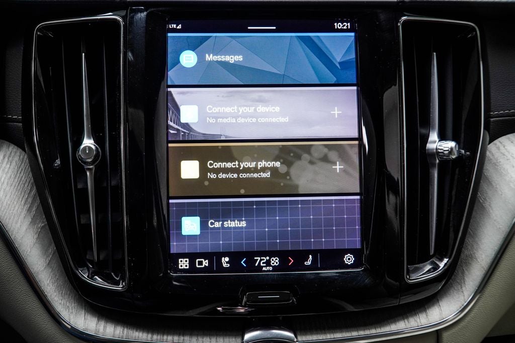 2023 Volvo XC60 Recharge Plug-In Hybrid Ultimate