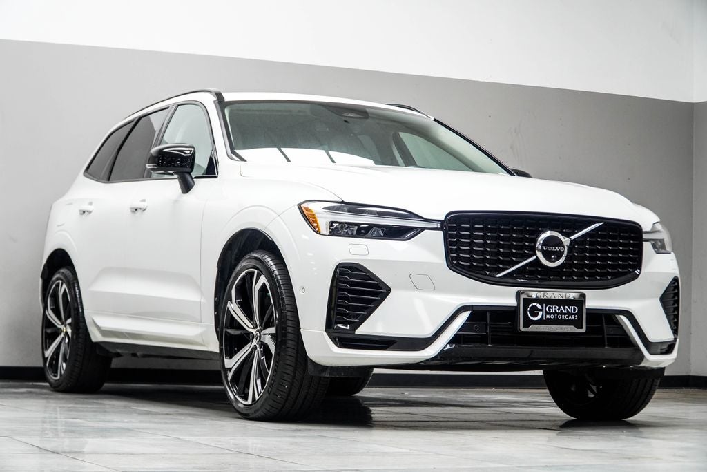 2023 Volvo XC60 Recharge Plug-In Hybrid Ultimate