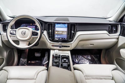 2023 Volvo XC60 Recharge Plug-In Hybrid Ultimate