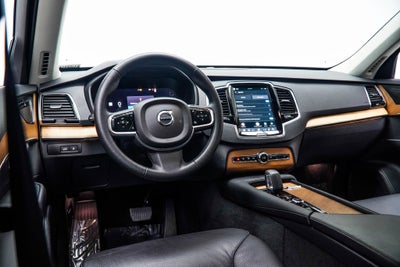 2024 Volvo XC90 Recharge Plug-In Hybrid T8 Plus 6 Passenger