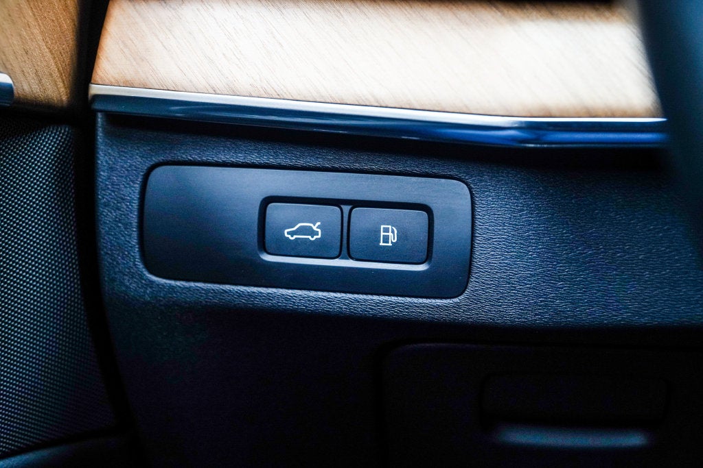2024 Volvo XC90 Recharge Plug-In Hybrid T8 Plus 6 Passenger