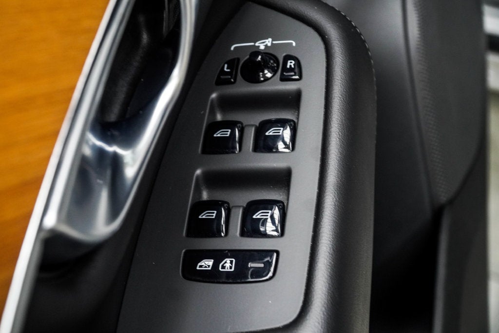 2024 Volvo XC90 Recharge Plug-In Hybrid T8 Plus 6 Passenger