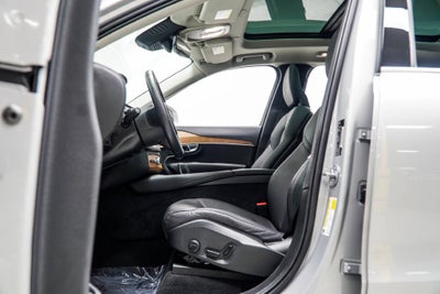 2024 Volvo XC90 Recharge Plug-In Hybrid T8 Plus 6 Passenger
