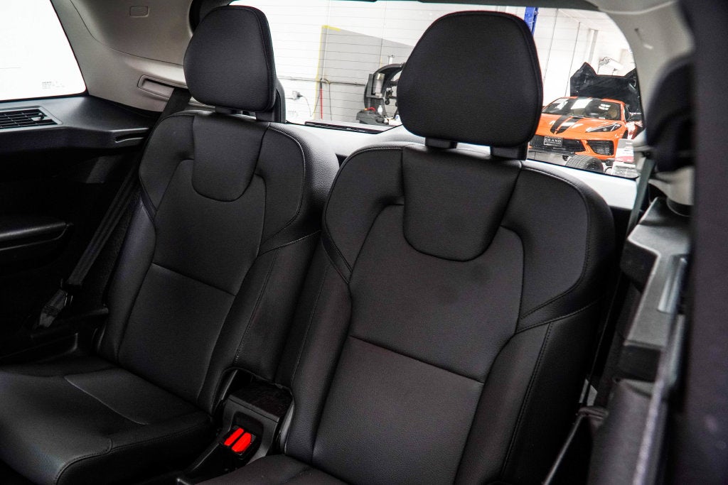 2024 Volvo XC90 Recharge Plug-In Hybrid T8 Plus 6 Passenger