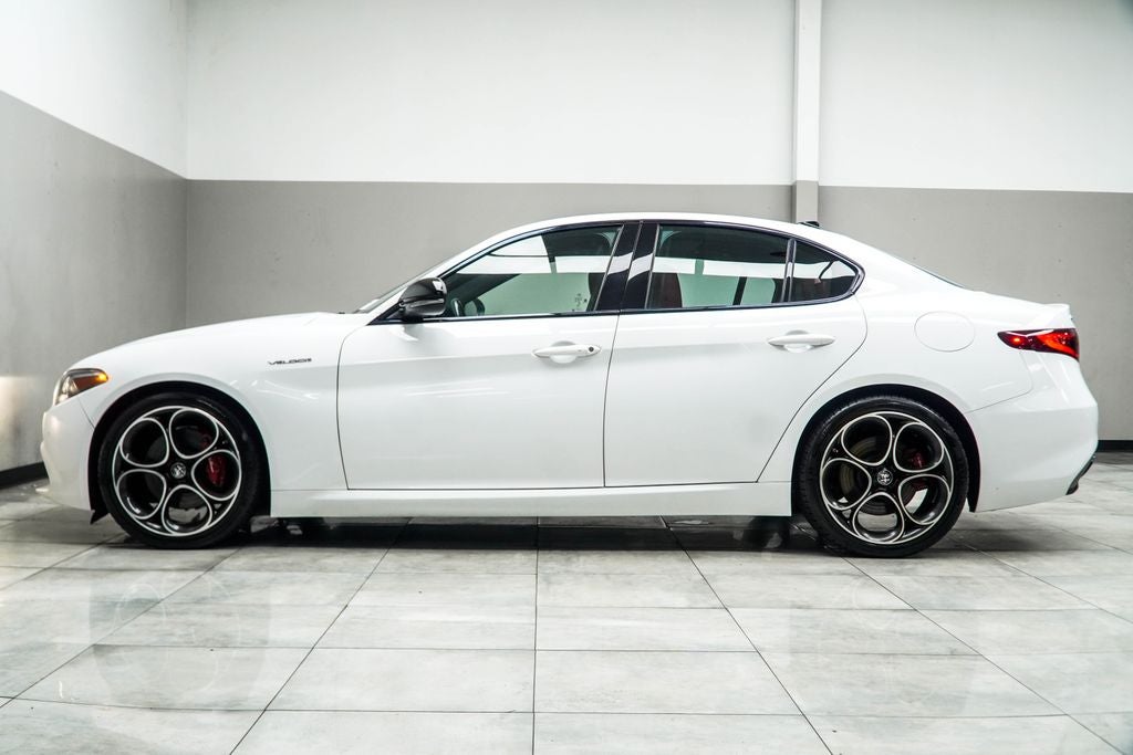 2023 Alfa Romeo Giulia Veloce