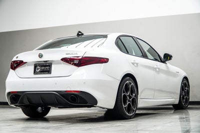 2023 Alfa Romeo Giulia Veloce