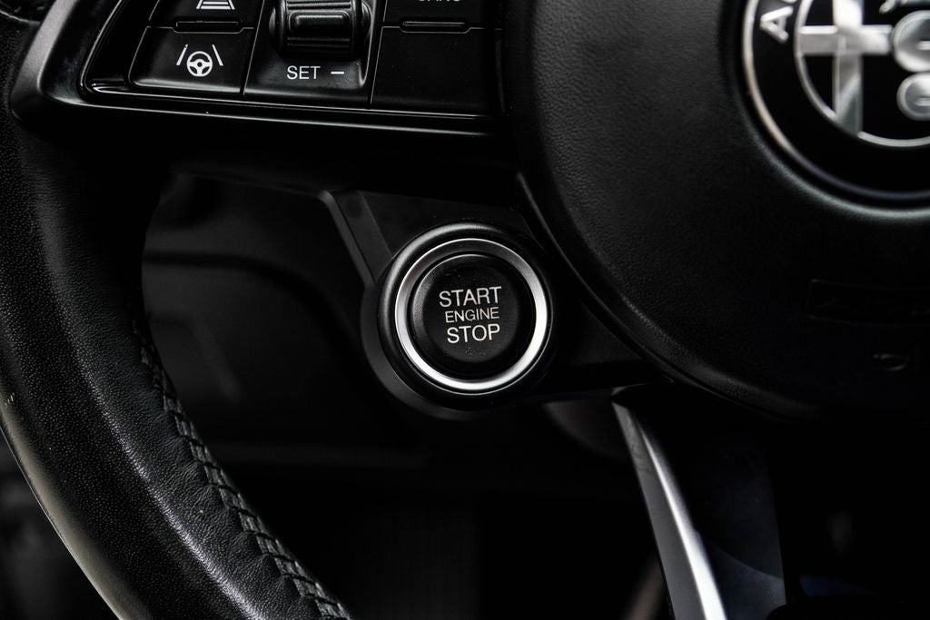 2023 Alfa Romeo Giulia Veloce