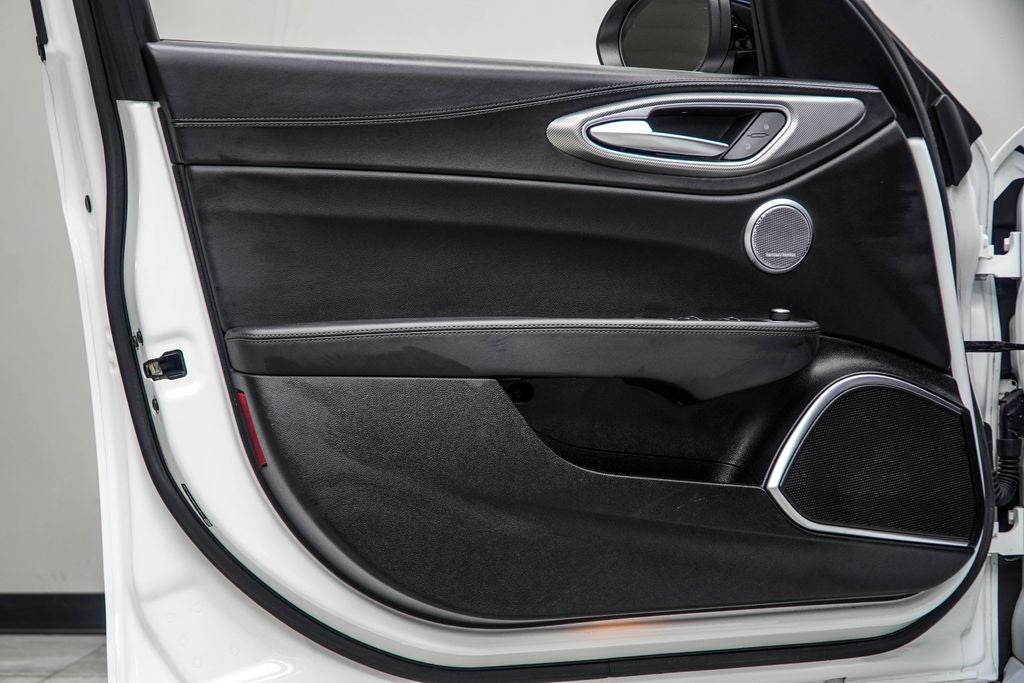 2023 Alfa Romeo Giulia Veloce
