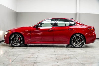 2023 Alfa Romeo Giulia Veloce