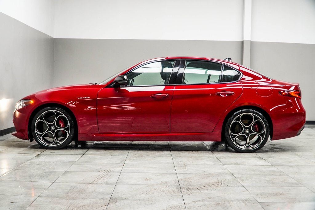 2023 Alfa Romeo Giulia Veloce
