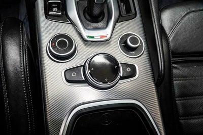 2023 Alfa Romeo Giulia Veloce