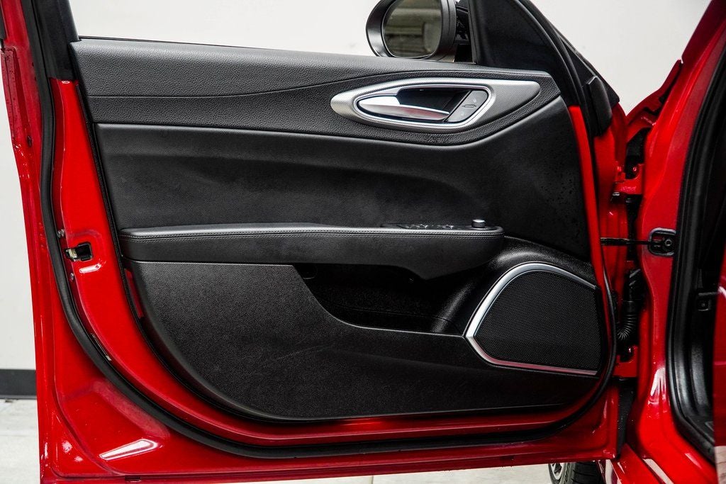 2023 Alfa Romeo Giulia Veloce