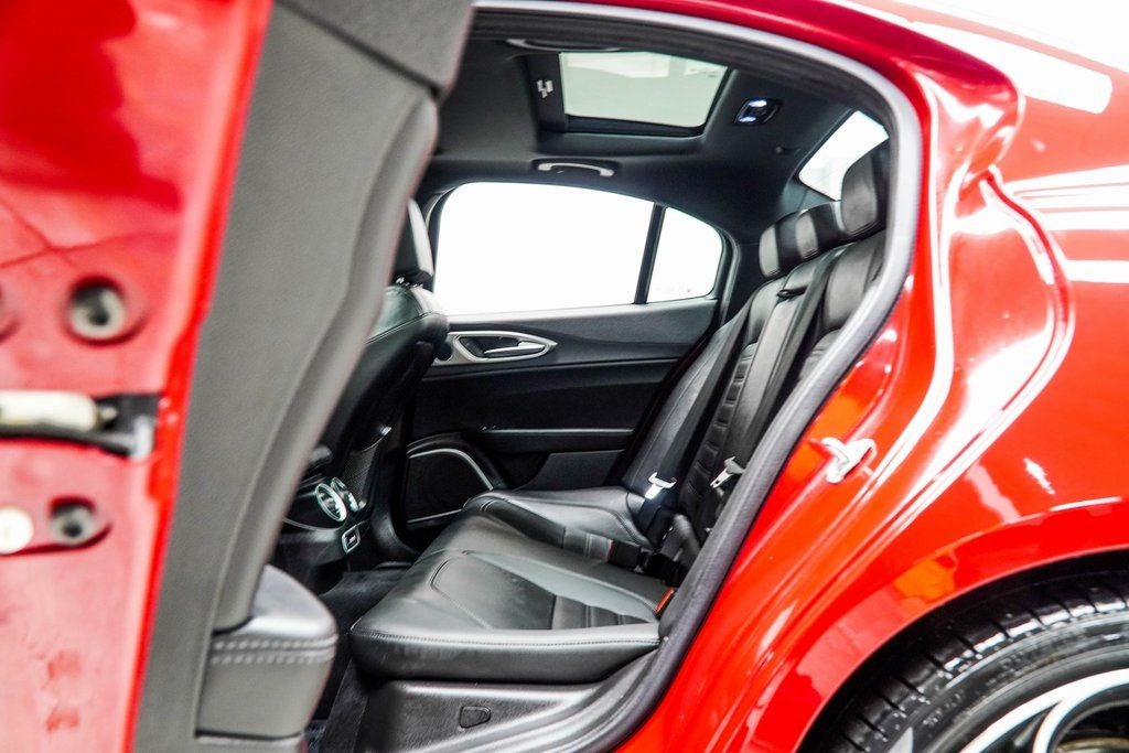 2023 Alfa Romeo Giulia Veloce