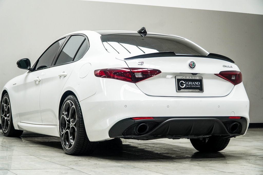 2023 Alfa Romeo Giulia Veloce