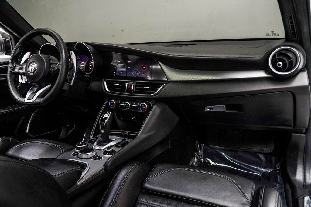 2023 Alfa Romeo Giulia Veloce