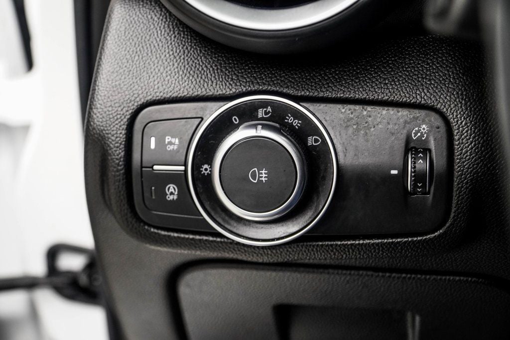 2023 Alfa Romeo Giulia Veloce