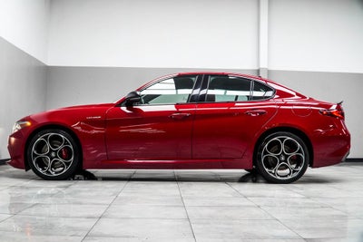 2022 Alfa Romeo Giulia Veloce