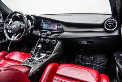 2022 Alfa Romeo Giulia Veloce