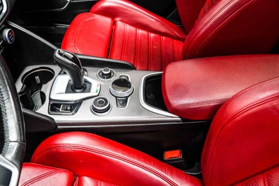 2022 Alfa Romeo Giulia Veloce