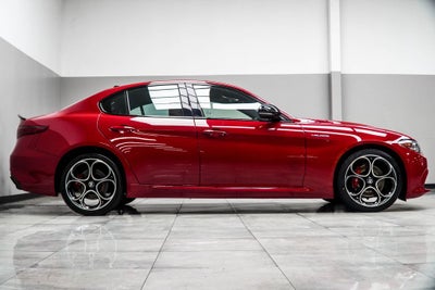 2022 Alfa Romeo Giulia Veloce