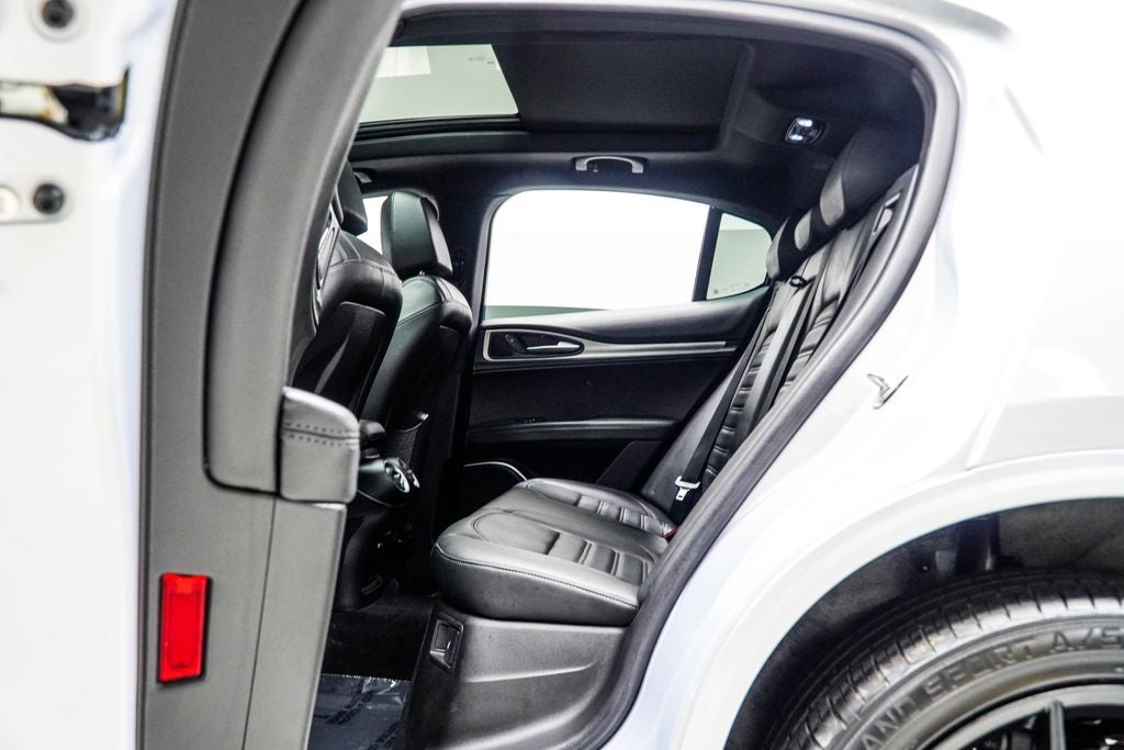 2021 Alfa Romeo Stelvio Ti Sport