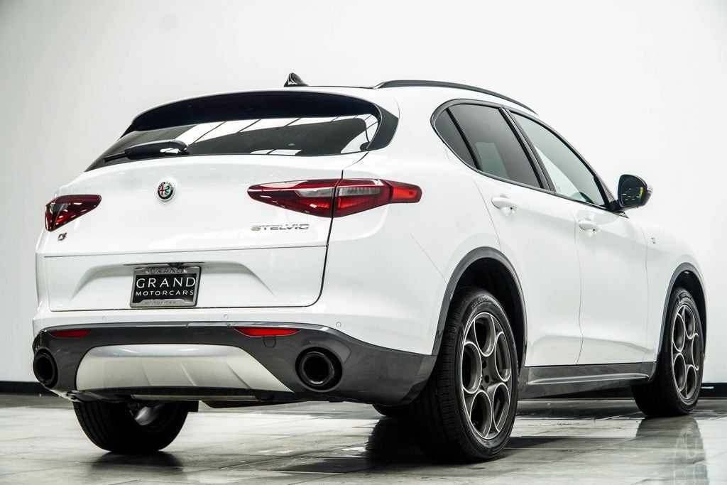 2022 Alfa Romeo Stelvio Ti