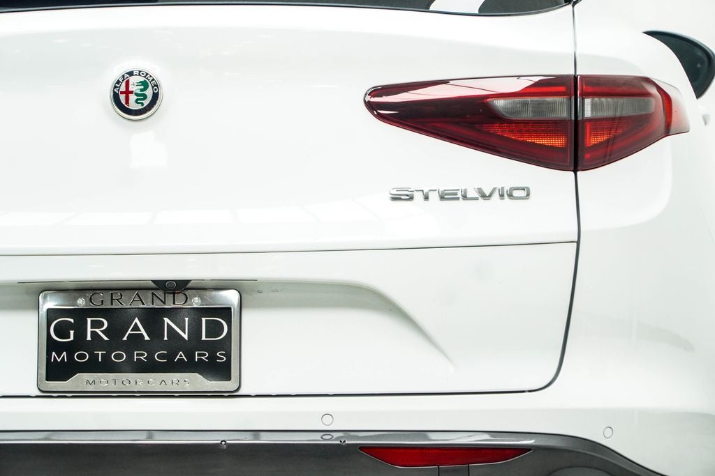 2022 Alfa Romeo Stelvio Ti