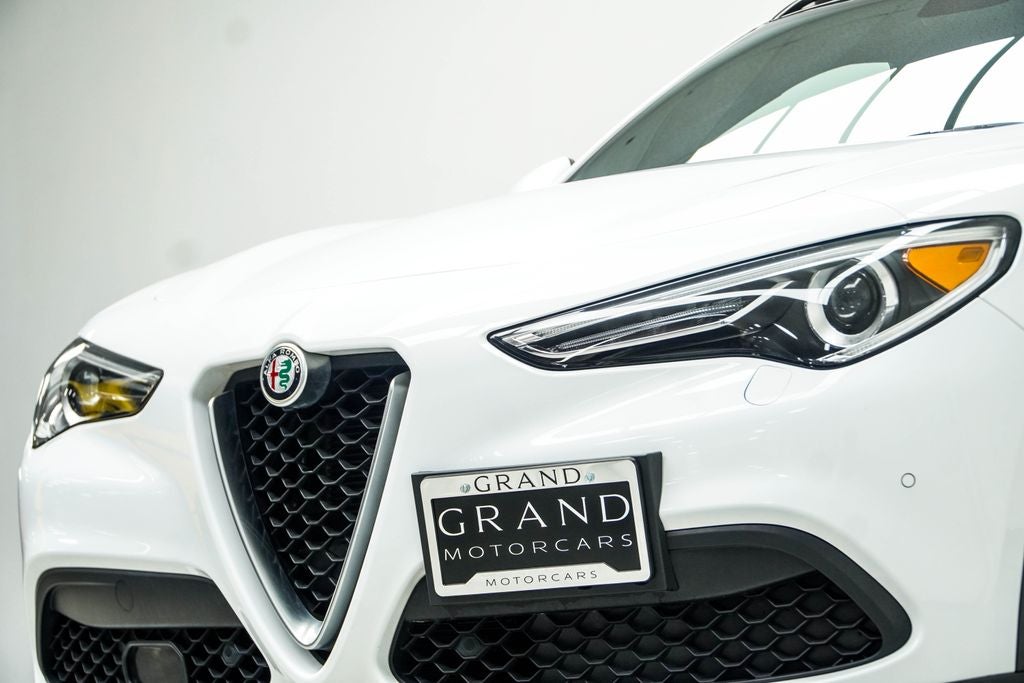 2022 Alfa Romeo Stelvio Ti