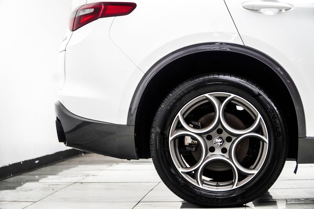 2022 Alfa Romeo Stelvio Ti