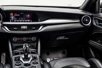 2023 Alfa Romeo Stelvio Veloce