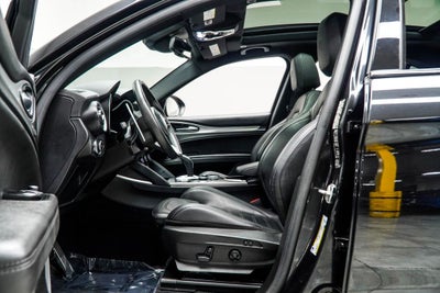 2023 Alfa Romeo Stelvio Veloce