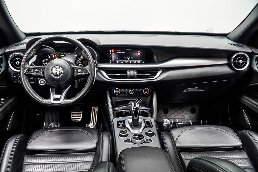 2023 Alfa Romeo Stelvio Veloce