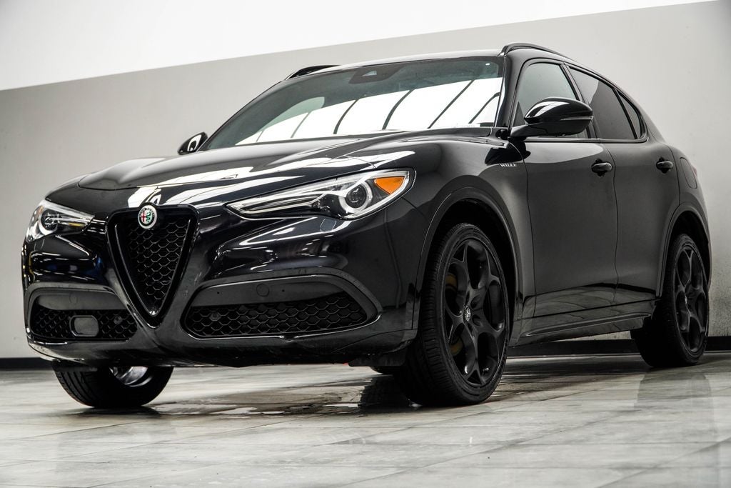 2023 Alfa Romeo Stelvio Veloce