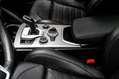 2023 Alfa Romeo Stelvio Veloce