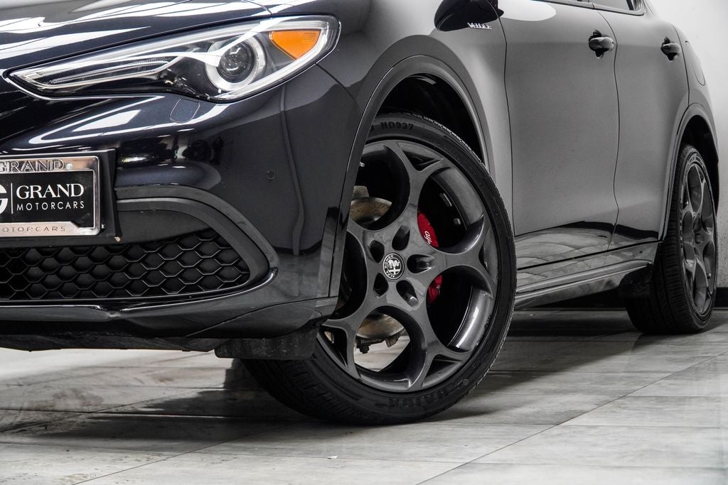 2023 Alfa Romeo Stelvio Veloce