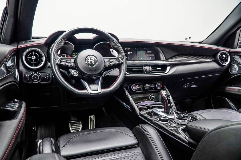 2023 Alfa Romeo Stelvio Veloce