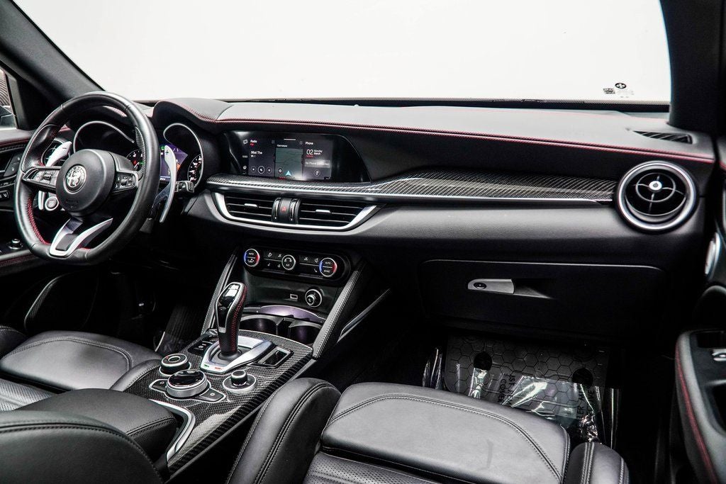 2023 Alfa Romeo Stelvio Veloce