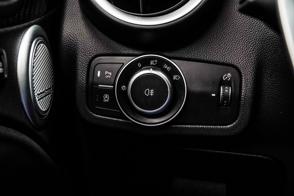 2023 Alfa Romeo Stelvio Veloce