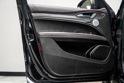 2023 Alfa Romeo Stelvio Veloce