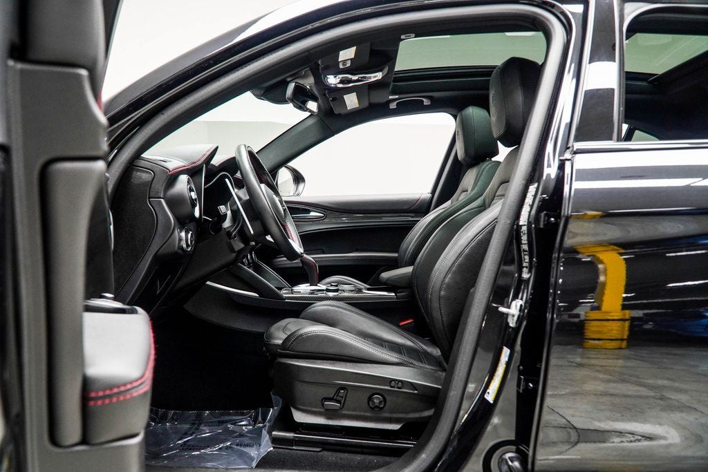 2023 Alfa Romeo Stelvio Veloce